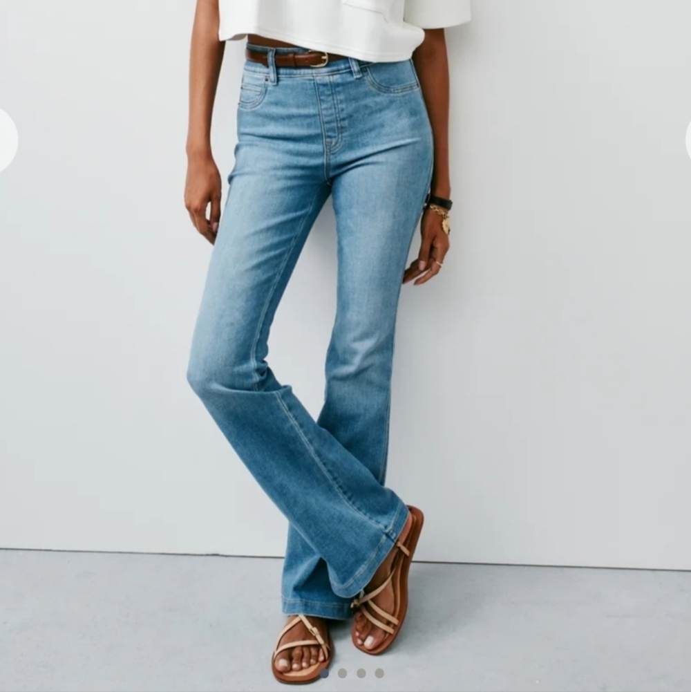 SPANX Original Everywear Flare Casual Jeans Size Large